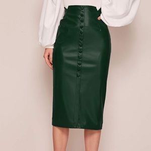 Black faux leather pencil skirt -Large